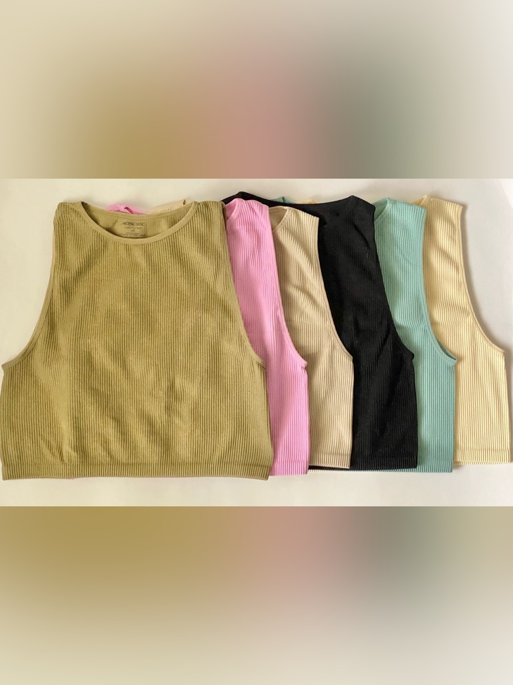 Assortment of Ardene Basic Crop Tops Size Large